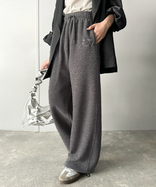 JaVaジャバコラボ》裾ドロストロゴ刺繍ミックス調フリースパンツ