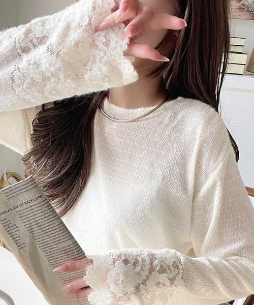 手元から華やぐ♪シーズンムード抜群、袖フラワーレース起毛トップス