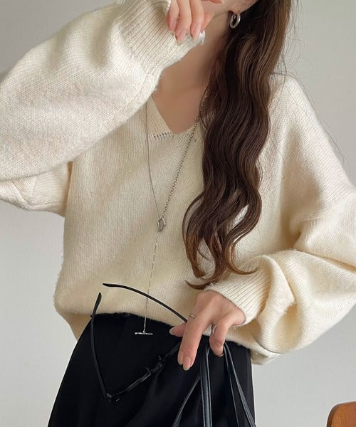 ふわっと軽やか◎メランジ調Vネックニットプルオーバー（長袖