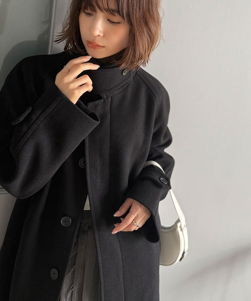 大人の魅力を引き立てる、上品な一着。ベルト付き比翼メルトンコート