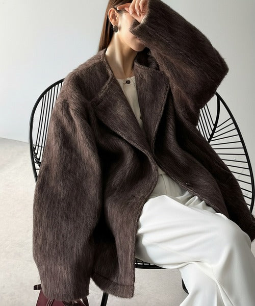 リラックス感漂うゆったり大人シルエット。ムードをまとう。ミックス