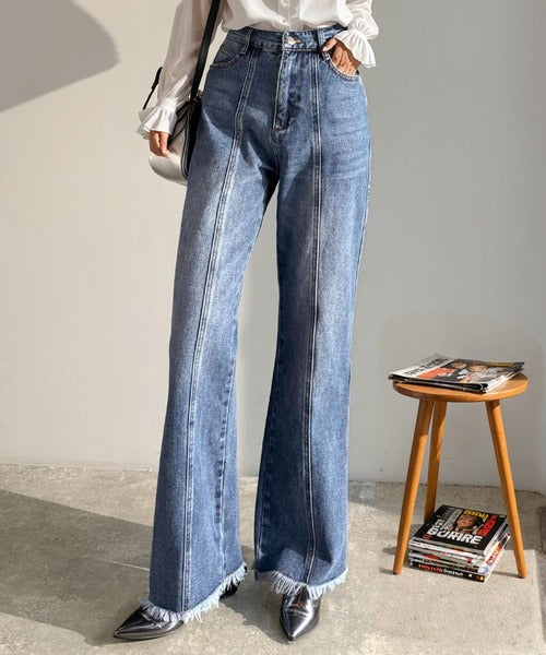 最旬美脚デニム。裾フリンジセミフレアデニムパンツ ce0900004