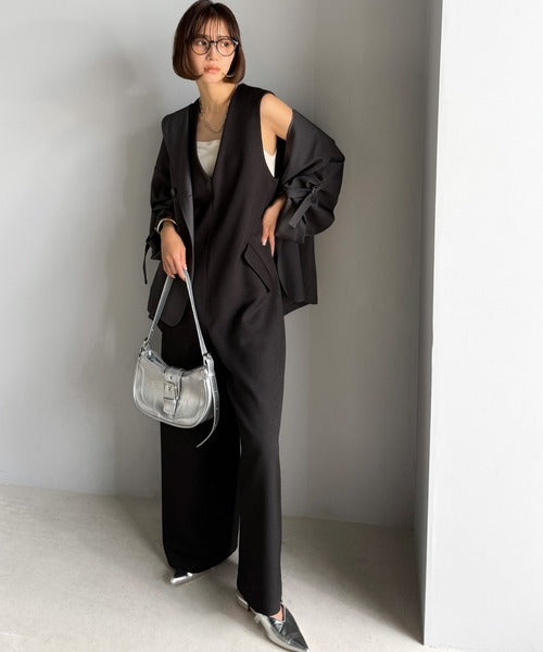 ☆エルセーヌ Newショッキングショットサプライズボール付 1枚でキマる私スタイル。フラップポケットVネックサロペット ce1265017