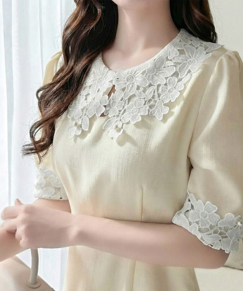 mily bilet】贅沢な花柄レースが導く、大人の気品。襟配色レースリネン
