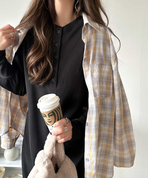 リラックス感とお洒落を両立。2wayヘンリーネックリブワンピース