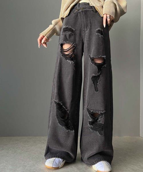 Javaジャバコラボ》主役を飾る1本。アシメトリーウエストデザイン