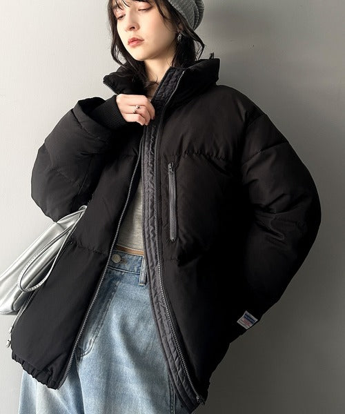 JaVa ジャバコラボ》防寒とオシャレを両立。配色ジップ×フィンガー