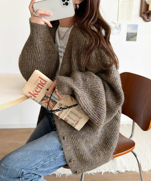 大人上品なニュアンスを演出◎比翼Vネックミックスニットカーディガン