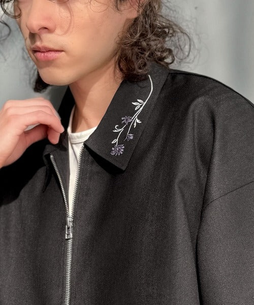 高見え確定。」刺繍デザインジップシャツ／Embroidered Design Zip