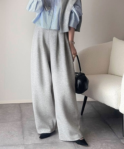 たっぽりシルエットに一目ぼれ。。3タックコクーンシルエット