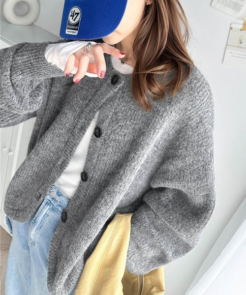 ふんわり大人かわいい。前後2way裾カーブ起毛ニッ トカーディガン