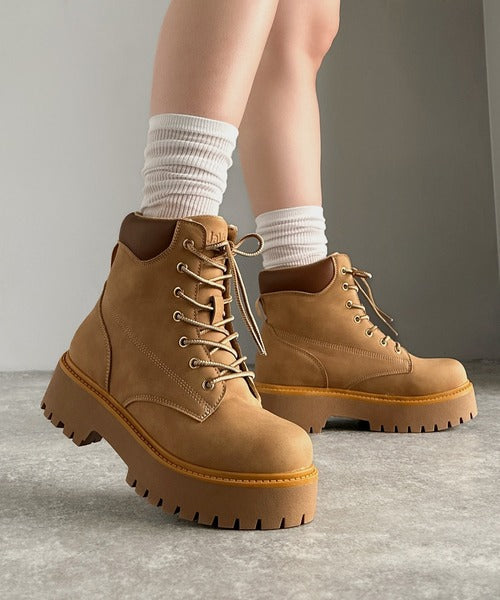 JaVaジャバコラボ》ボリューム感でスタイルアップを叶える♪ヌバック調