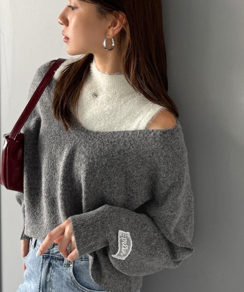 mily bilet】大人の余裕をまとう。ブランドネーム使い異素材フェザー