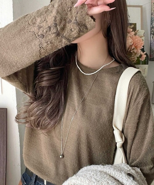 手元から華やぐ♪シーズンムード抜群、袖フラワーレース起毛トップス