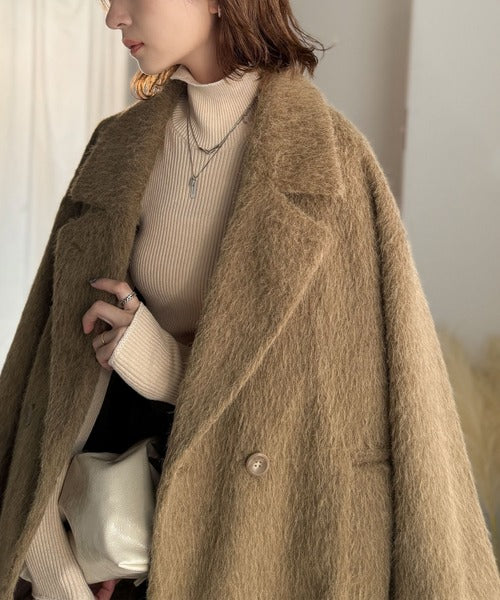 ふわり纏うだけで上品見え。2wayシャギーダブルビックカラージャケット