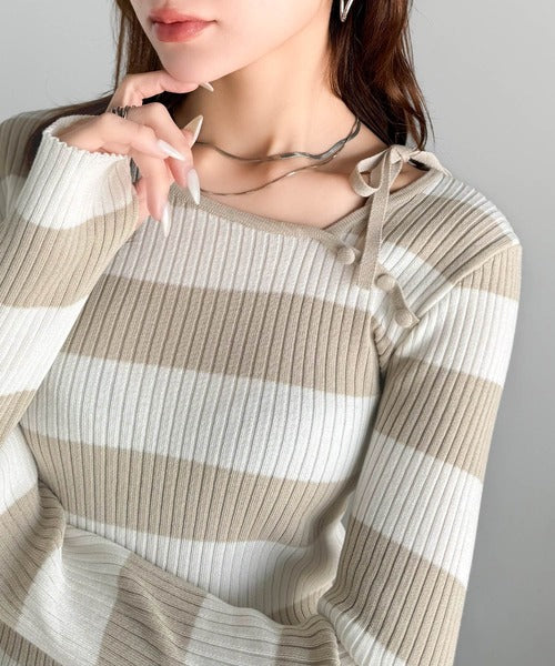 mily bilet】春夏の新定番！くるみボタンアシンメトリーネックボーダー