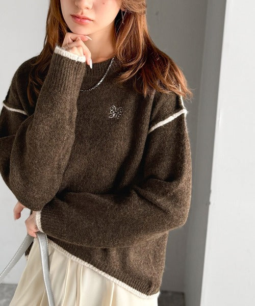 mily bilet】シンプルながらも個性が引き立つ。アウトリンキング胸刺繍