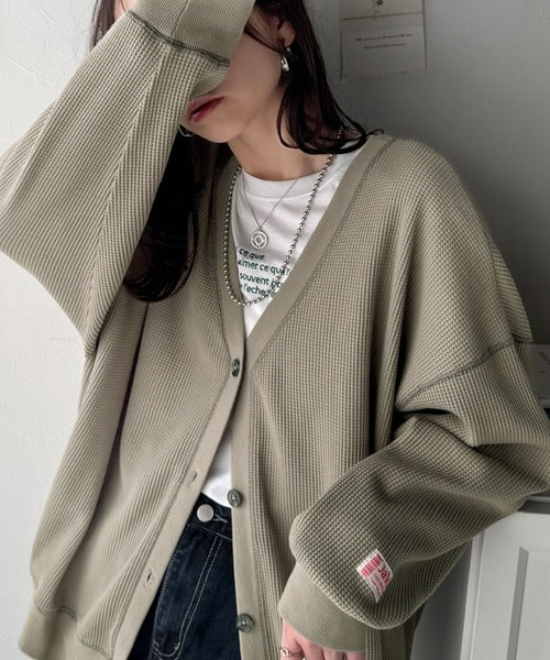 JaVaジャバコラボ》ラフで上品な大人のゆるカジュアル。配色ステッチV