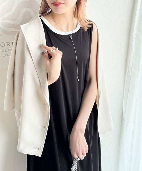 さらっと1枚でキマる美シルエット！サテン見えノースリーブA