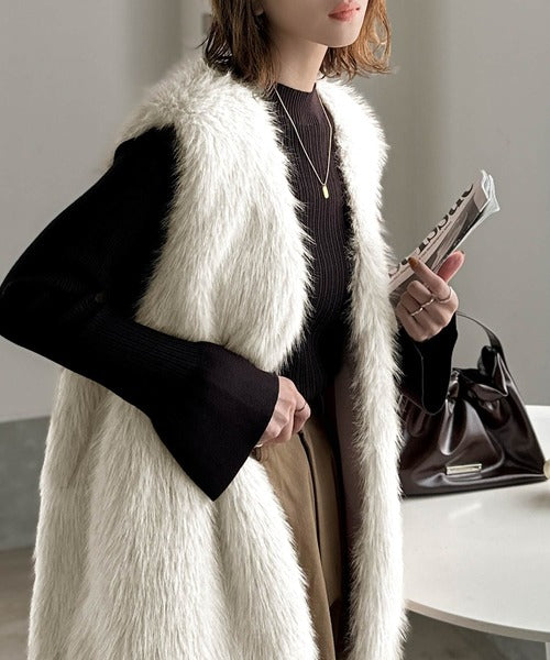 高級感をレイヤード。ふわふわミックスシャギーファーベスト ce1010457