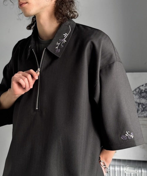 高見え確定。」刺繍デザインジップシャツ／Embroidered Design Zip