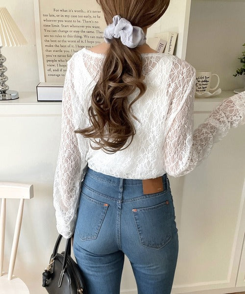 大人の上品映えレースアイテム。袖ギャザーレーストップス（長袖