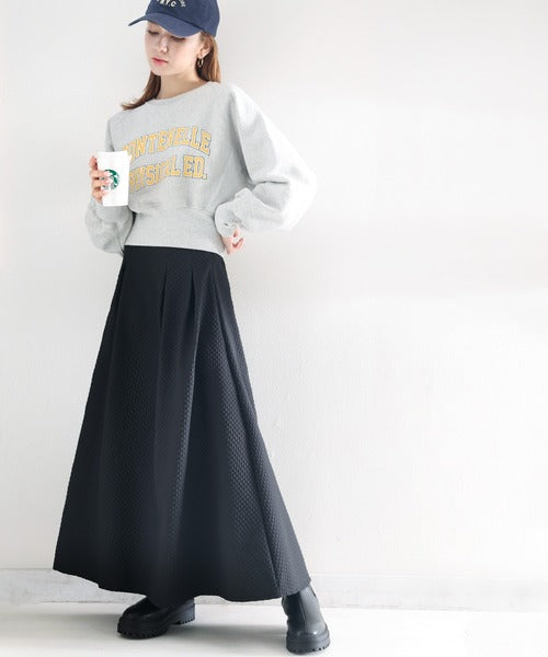 1枚でコーデが華やぐ。ふくれジャガードスカート ce0940145