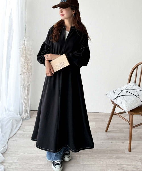 ぽわんとあざとく。ウエストリボン使い配色ステッチキーネック