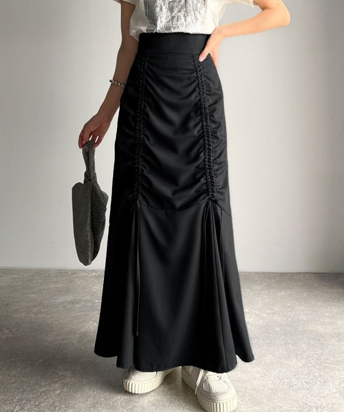 大人可愛い！愛され美ライン。シャーリングリボン使いマーメイド