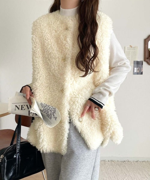 ミランカ プードルボアベスト 未使用 もこもこ感が愛らしい♪暖か前後2wayプードルボアベスト ce1265015