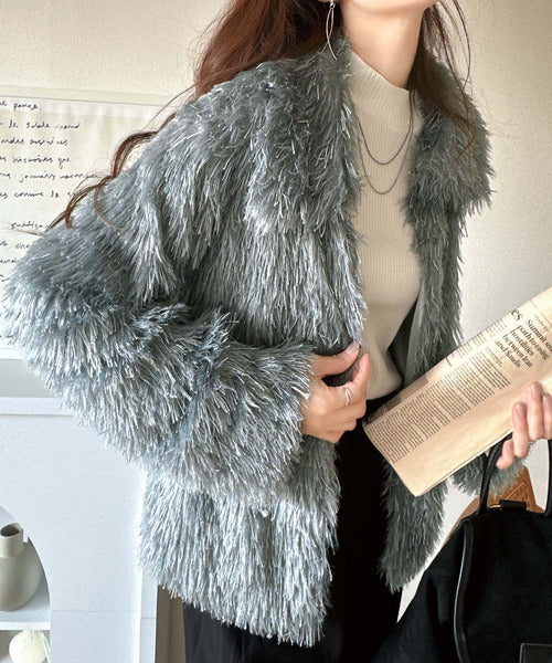 トレンド先取り！暖かふわふわフェザー素材ラメシャギービッグカラー