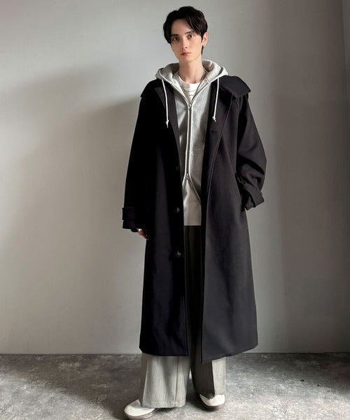 魅せ方、自由自在。襟2way比翼仕立てニットメルトンスタンドステン