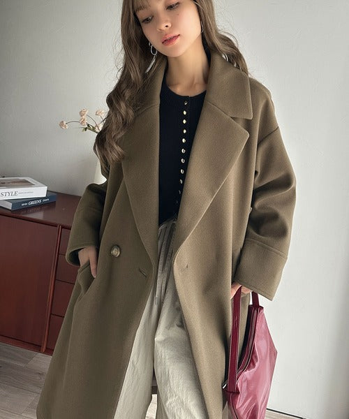 羽織るだけで上品見え！ウールライク素材ダブルテーラードチェスター