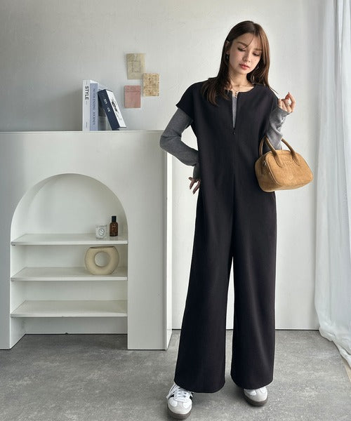 【ELLIE】オールインワン 年齢別オールインワンジェルを展開する株式会社ELLIEが 「モール型」の