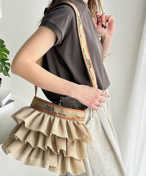 Javaジャバコラボ》フェミニン&スポーティで可愛い。シアーフリル巾着