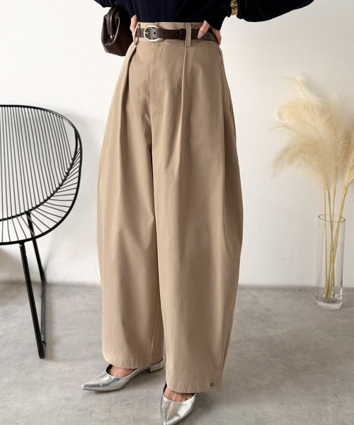 オンからオフまで私の定番！カーブが生み出す最旬バランス。サイド