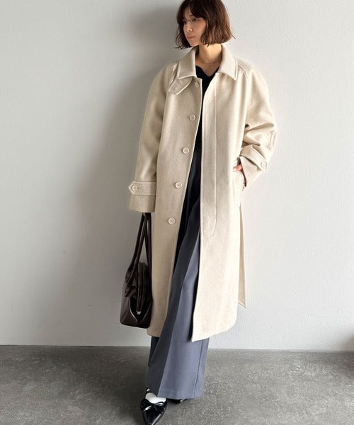 大人の魅力を引き立てる、上品な一着。ベルト付き比翼メルトンコート