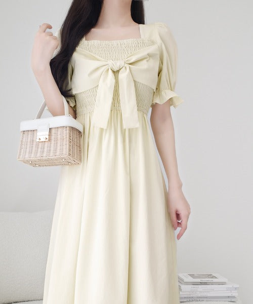 【最終お値下げ】M me eme リボン刺繍シャーリングワンピース 最終お値下げ】M me eme リボン刺繍シャーリングワンピース