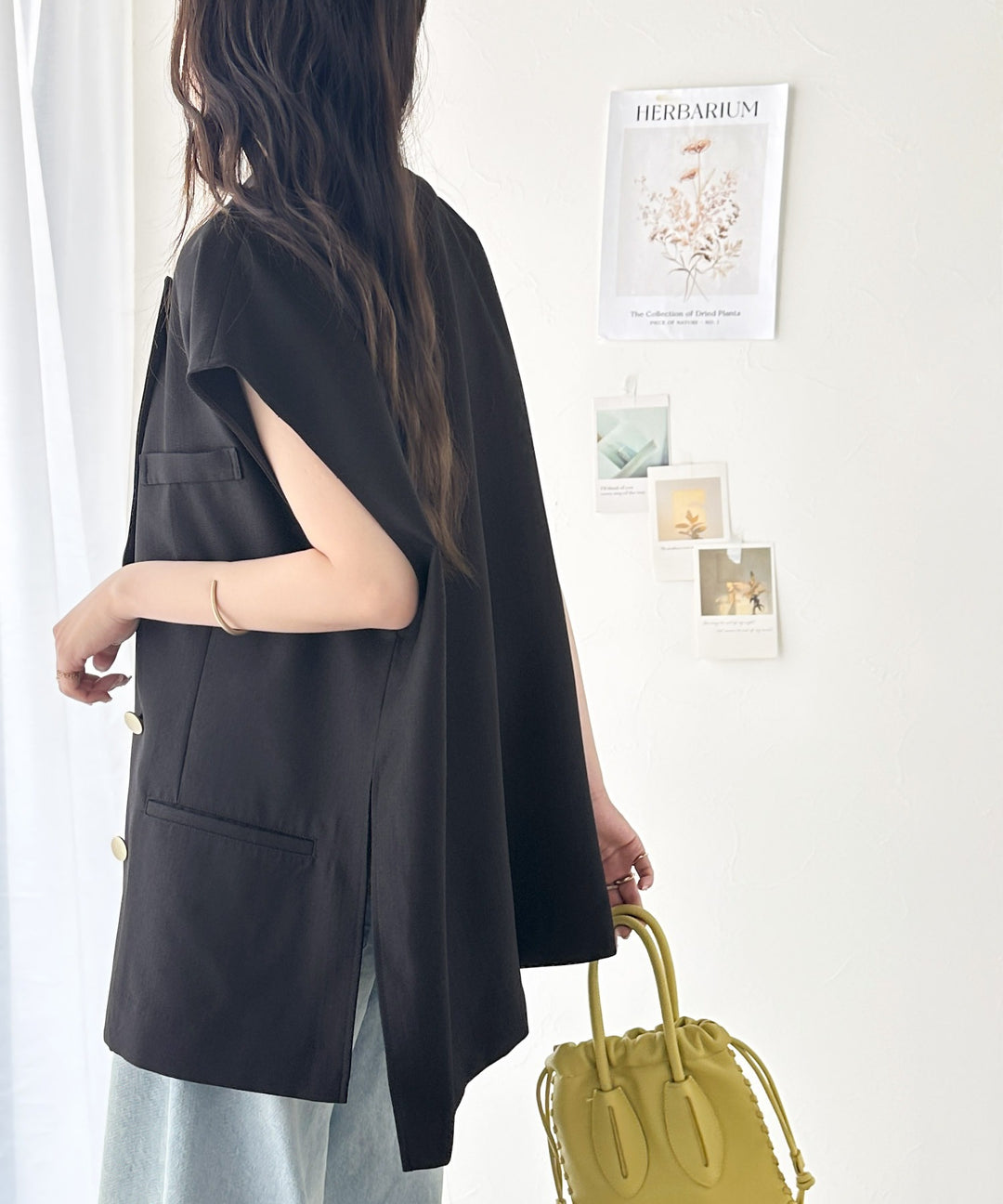 大人のテーラードジレ。サイドスリットオーバーサイズダブルベスト