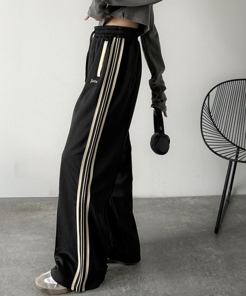 美品 MARK&LONA ロングパンツ 44 イージーパンツ サイドライン ロゴ JaVaジャバコラボ》配色ラインで魅せる大人リラクシー。サイドライン