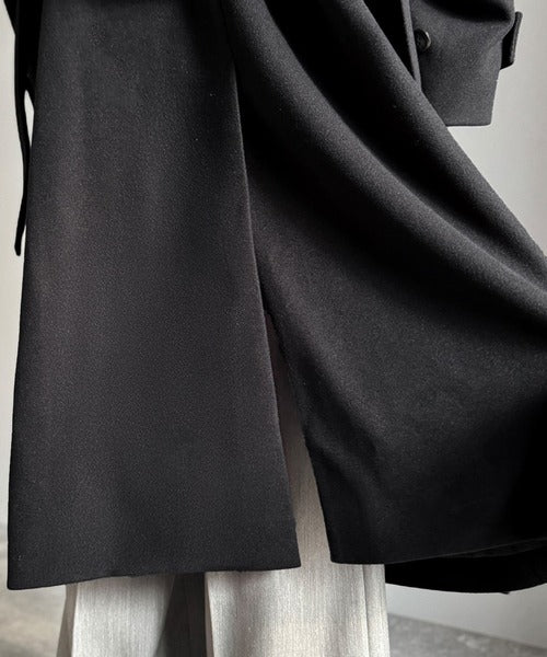 魅せ方、自由自在。襟2way比翼仕立てニットメルトンスタンドステン