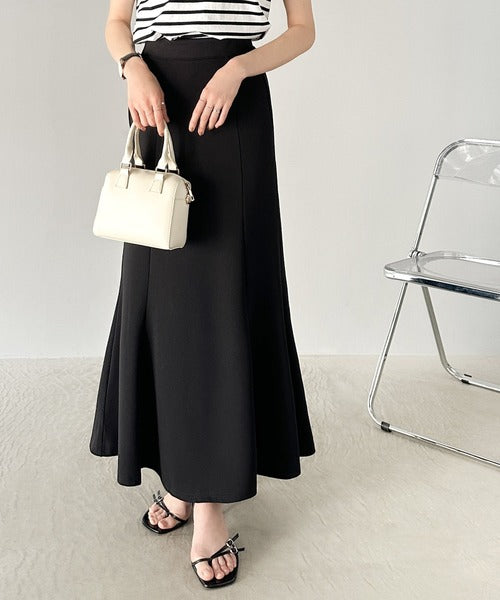 歩くたび、揺れ踊る。カットツイルマーメイドスカート ce1015008