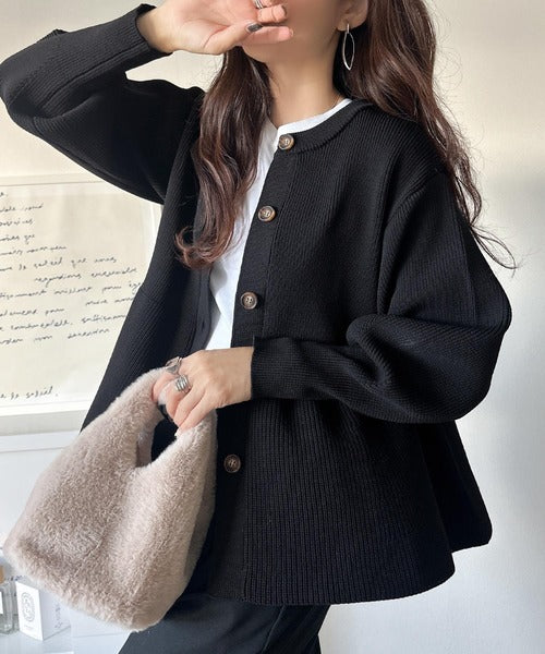 着るだけでメリハリ美人♪シーンで選べる2way仕様。2wayペプラムニット