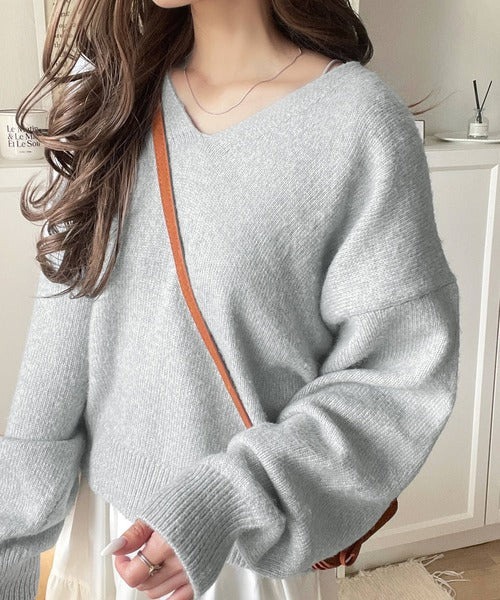 ふわっと軽やか◎メランジ調Vネックニットプルオーバー（長袖