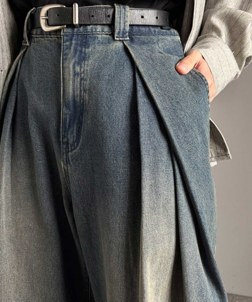 ヴィンテージ加工3タックワイドバルーンデニムパンツ／Vintage-Washed