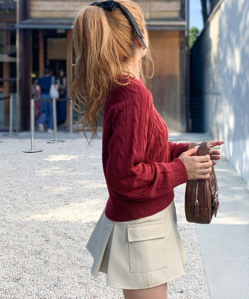 mily bilet】毎日着たいこなれニット。クロップド胸刺繍ケーブル