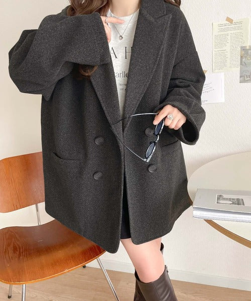 ONもOFFもキマる。こなれ感漂うフェイクウール素材ダブルテーラード