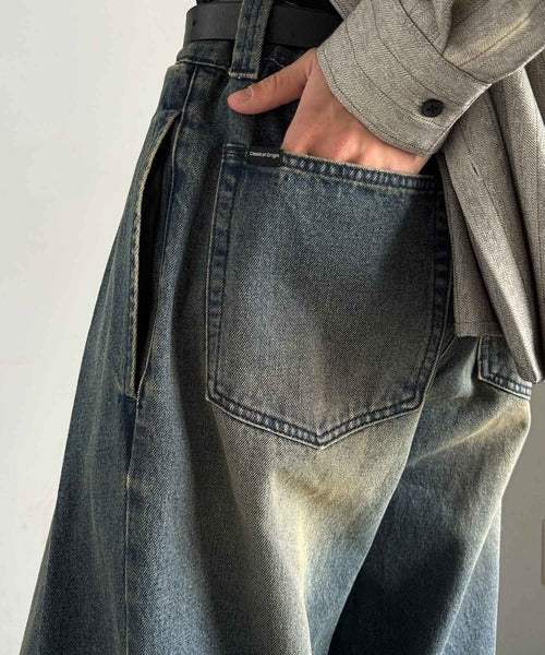 ヴィンテージ加工3タックワイドバルーンデニムパンツ／Vintage-Washed