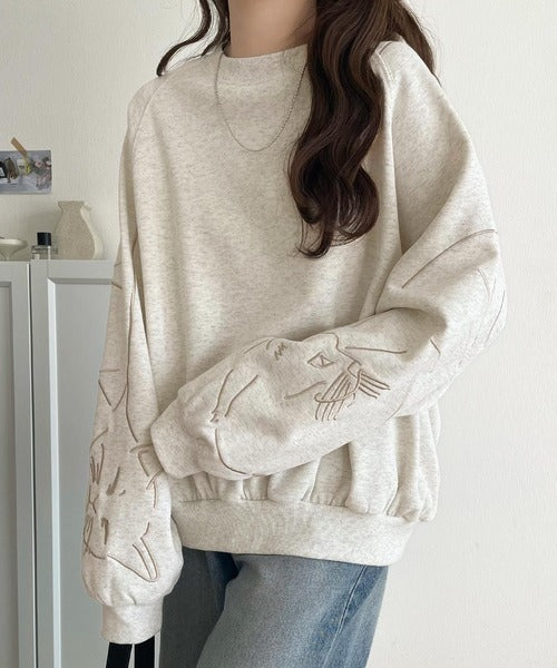 袖に遊び心を忍ばせたラク可愛い一枚♪袖ネコ刺繍裏起毛PO ce1050327