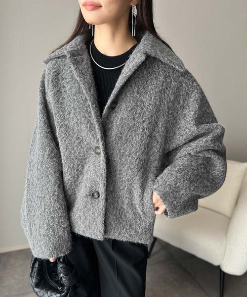 ベーシックアウターを、素材感で大人見えに◎リングシャギーショート